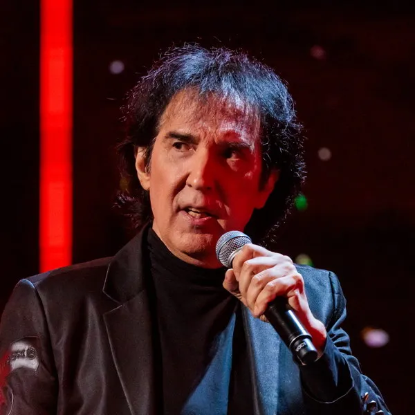 Кай Метов раскрыл себя в "Шоу Аватар" на...