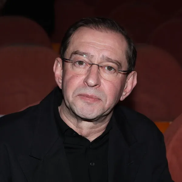 Хабенский защитил «Гамлета»: скандальная премьера МХТ