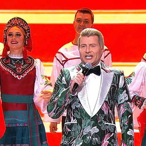 Телеканал «Россия» покажет концерт «Песни русского...