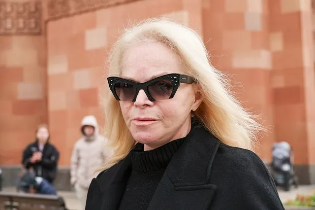 Лариса Долина ищет компромисс в скандале...