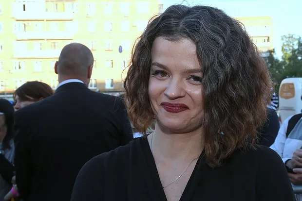 Дочь Ларисы Долиной задолжала налоговой ...