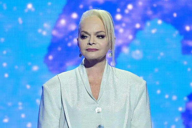 Друг Долиной: певица пережила стресс и следует советам юриста