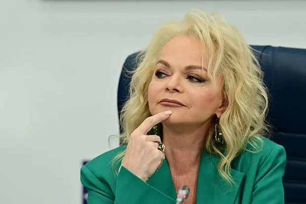 Адвокат: Ларису Долину не накажут за мем...