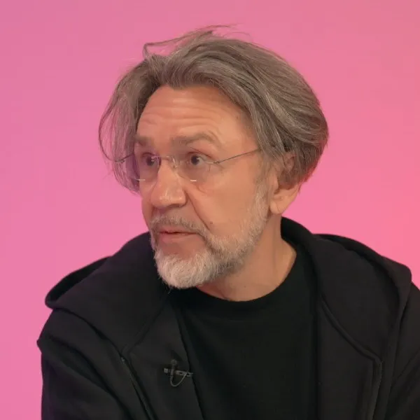 Клип «Экспонат»: как создавался хит «Ленинграда»