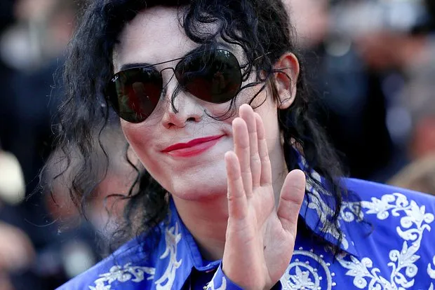 Наследники Майкла Джексона выплатили $2.5 млн семь...