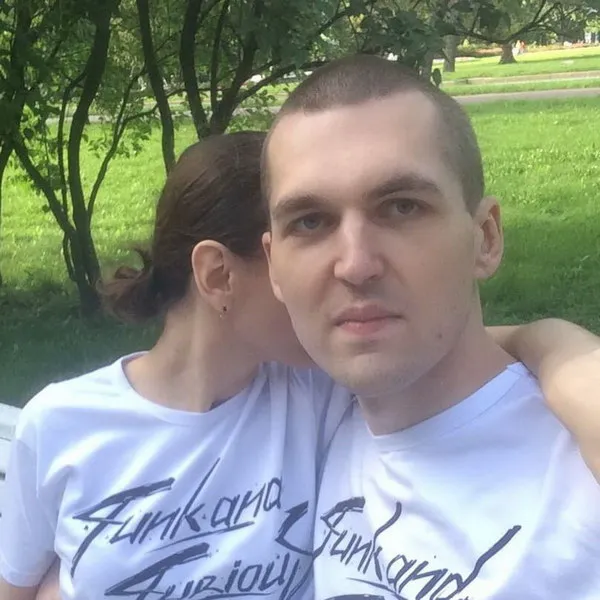 Вдова рэпера Энди Картрайта приговорена ...