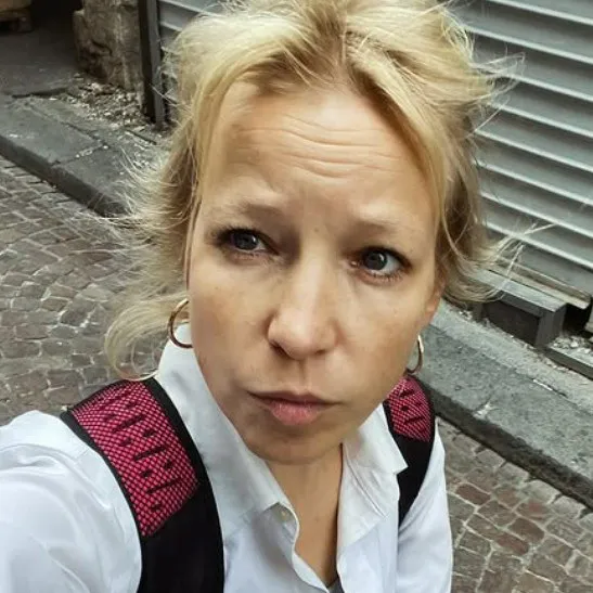Мария Шалаева стала таксисткой в Париже