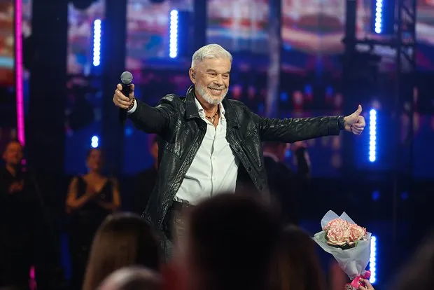 Олег Газманов опроверг слухи о проблемах с сустава...