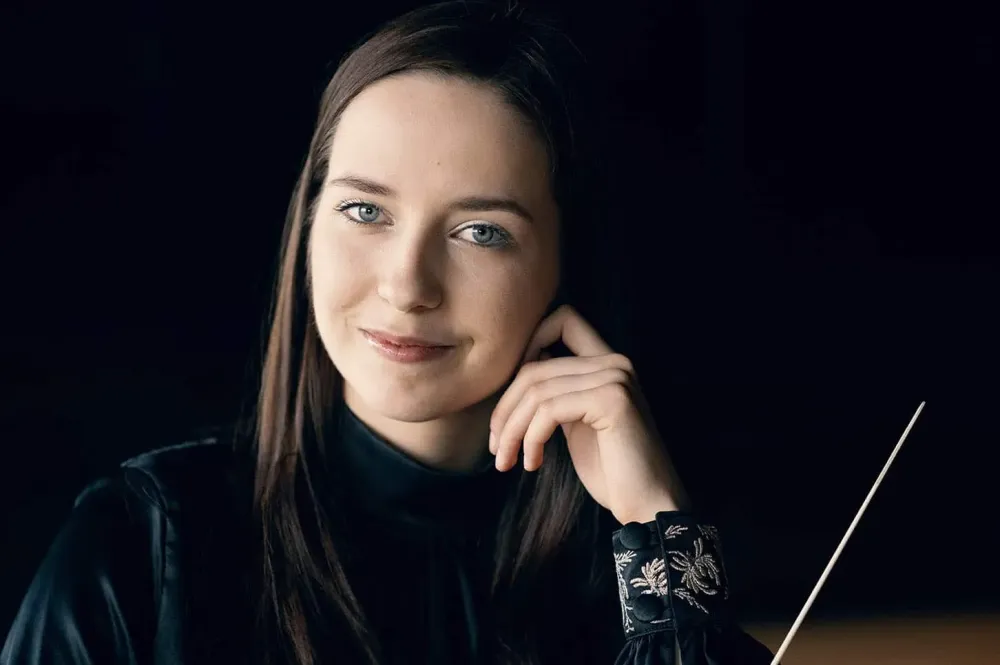 Украинский дирижер Ольга Дондык подписала контракт...