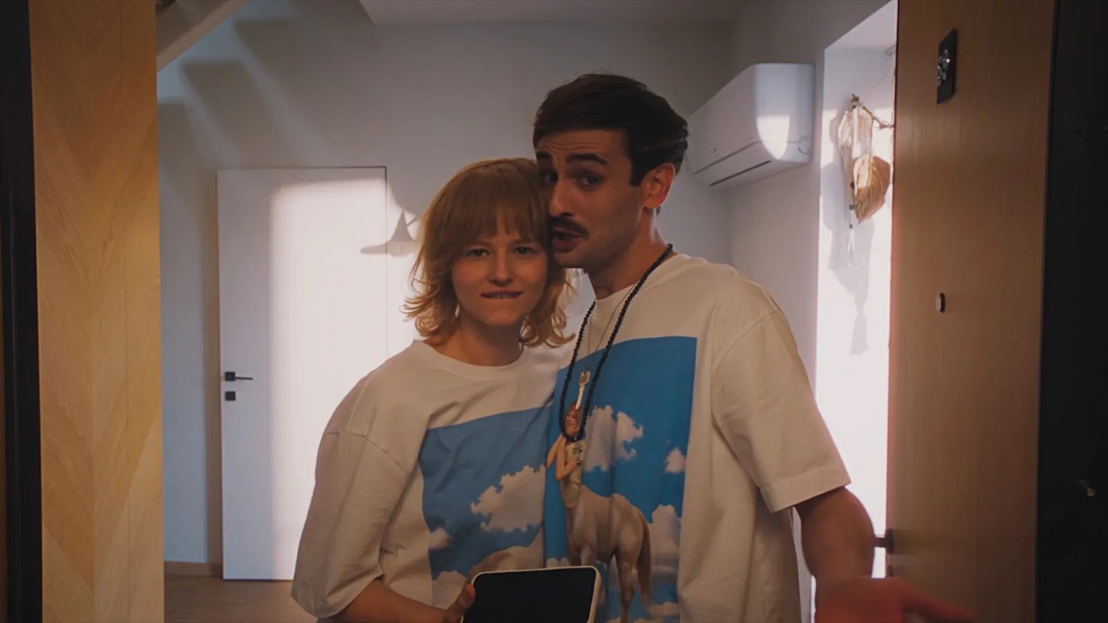 Трейлер фильма «Качели»: Комедия от Павла Тимофеева