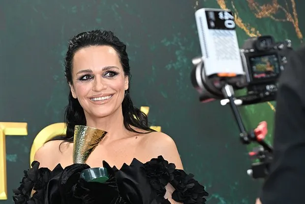 Певица Слава: покупатели боятся её из-за скандала ...