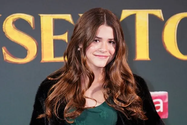 Дочь Робби Уильямса дебютировала в кино с Ребел Уи...