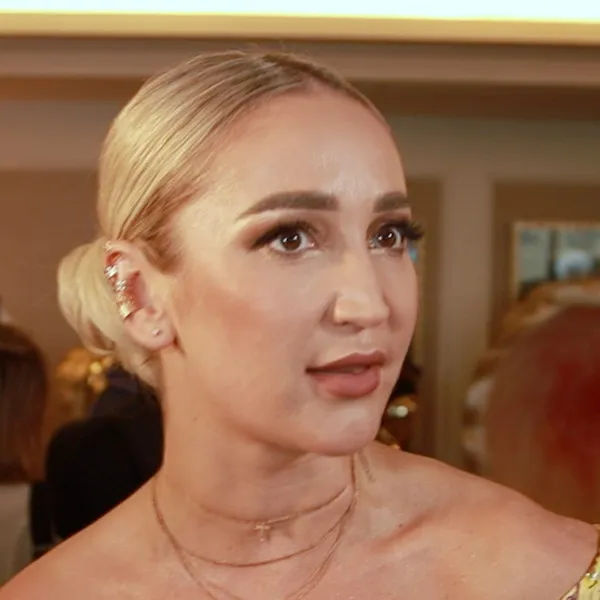 Светская хроника: Попов, Бузова, Лепс и другие зве...