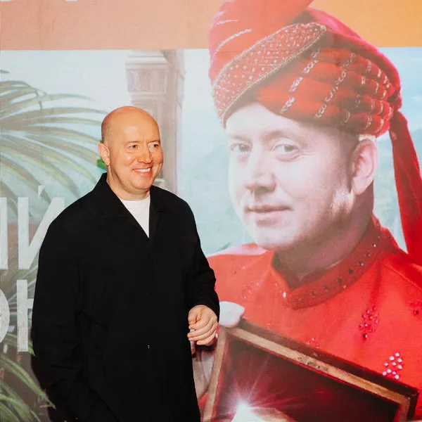 Сергей Бурунов о шоу в Индии, стейках и кризисе кино