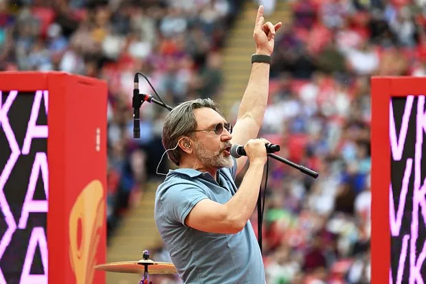 Сергей Шнуров и "Ленинград" возвращаются...