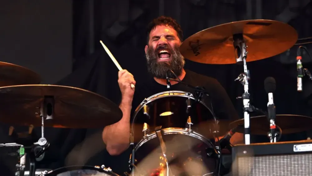 Умер Тим Вери, барабанщик Manchester Orchestra, в 42 года