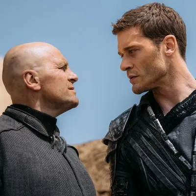 Wink анонсировал трейлер и дату премьеры сериала «Трудно быть богом»