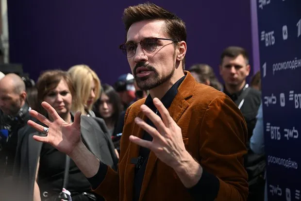 Билан о споре Киркорова и Рудковской: "Люди развле...