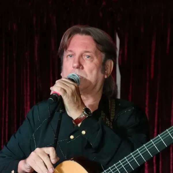 Юрий Лоза назвал свою песню «Зима» хитом...